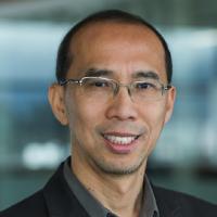 Headshot of Dr. Raymond Ng